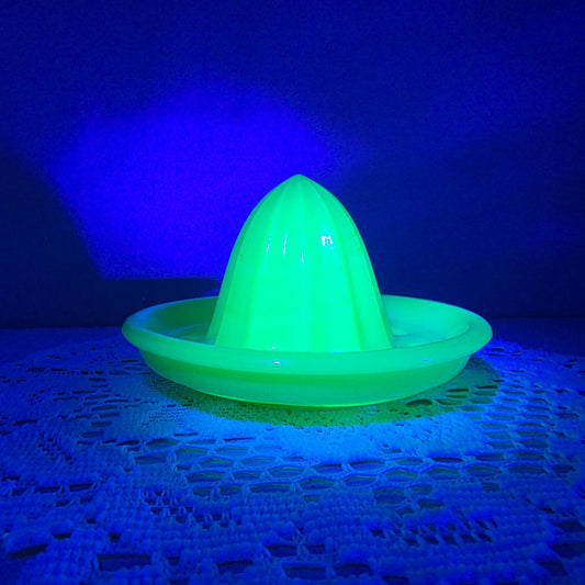 Vintage Jadeite Uranium Glass Citrus Juicer Reamer Green Depression Glass UV Glow