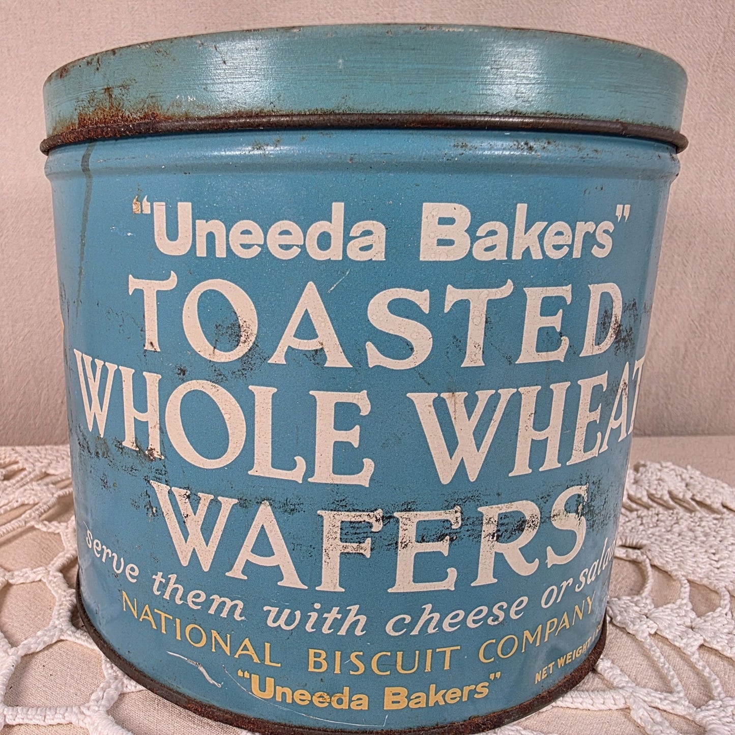 Vintage NBC Uneeda Biscuits Toasted Whole Wheat Wafers Tin National Biscuit Co Blue Advertising