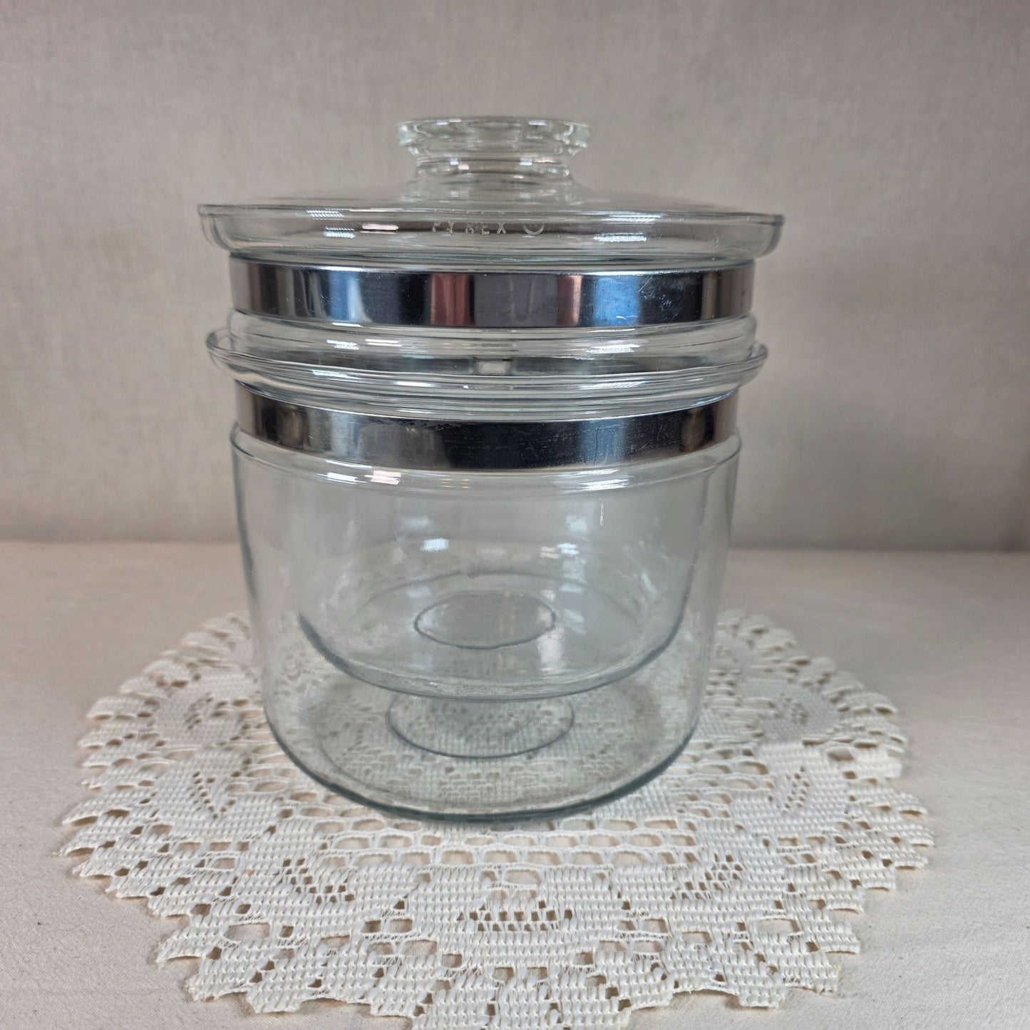 Vintage Pyrex 1.5 Quart Glass Double Boiler With Lid & Metal Band Handles