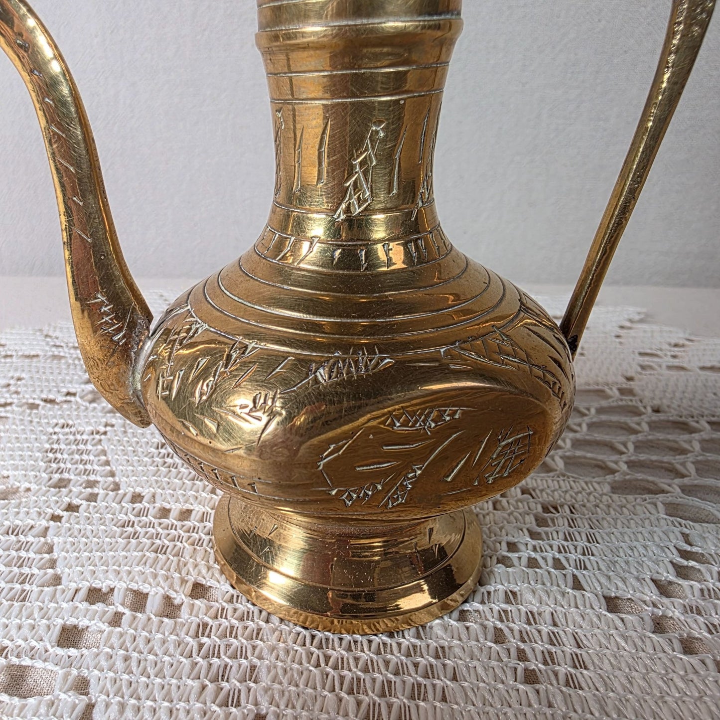 Vintage Engraved Brass India Water Pitcher Dallah Ewer Collectible 6"