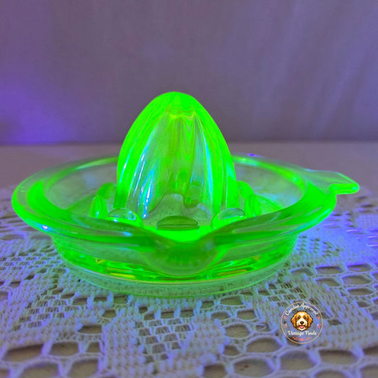 Vintage Uranium Glass Citrus Juicer Reamer Depression Glass Green UV Reactive