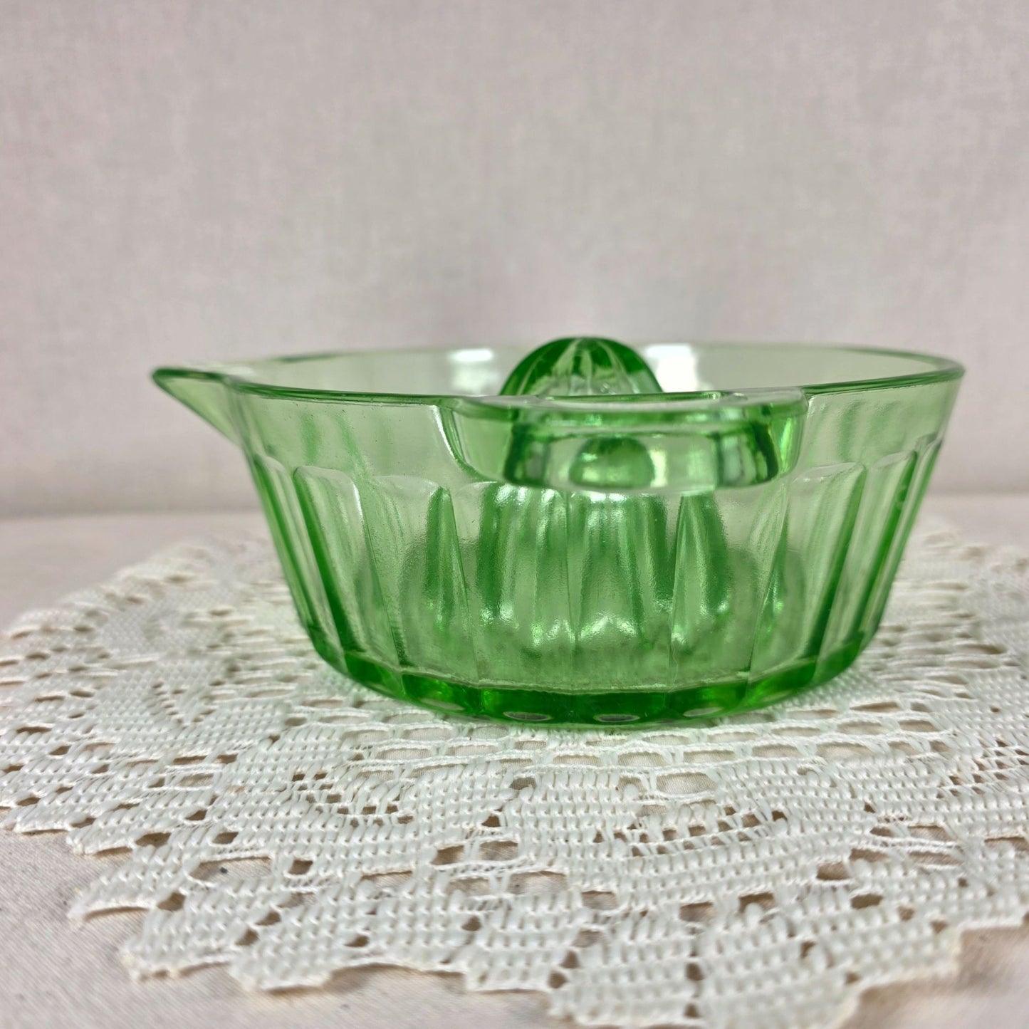 Vintage Uranium Glass Citrus Juicer Reamer Depression Glass Green UV Reactive