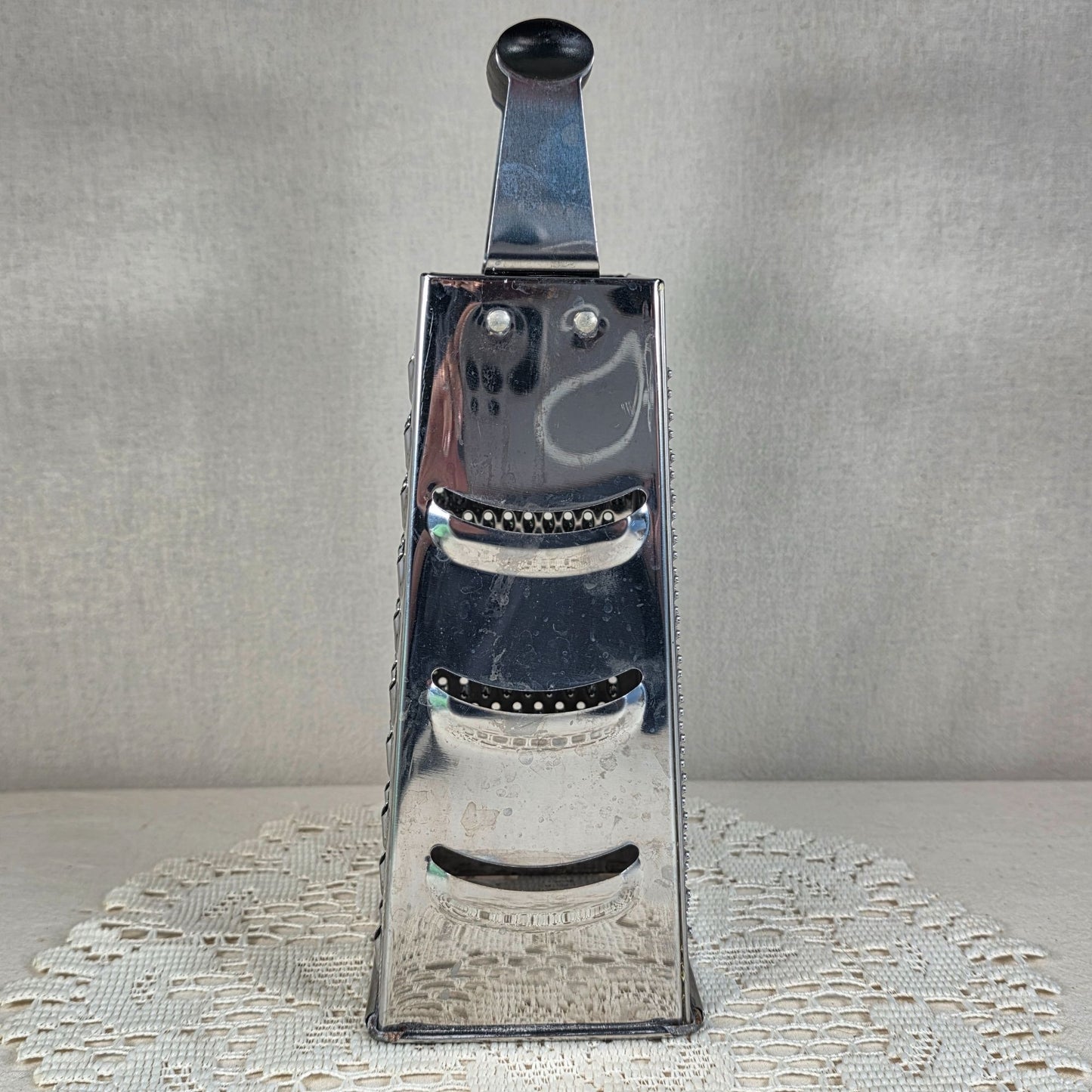 Vintage Oneida Box Cheese Grater Stainless Steel Kitchen Utensil Black Handle