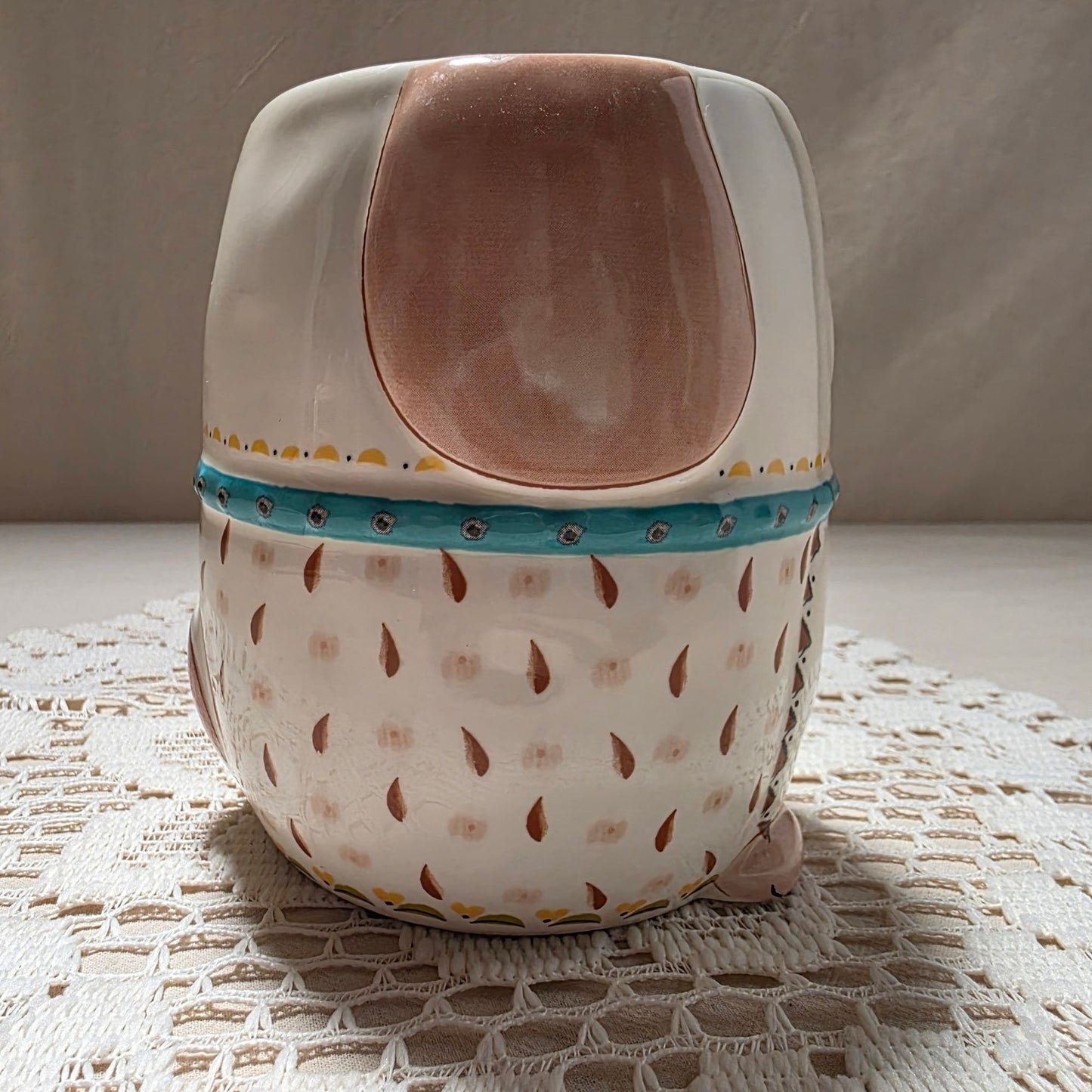 Dog-Themed Ceramic Mug With Handle & Embossed Details - "All You Need Is Love And A Dog" Design