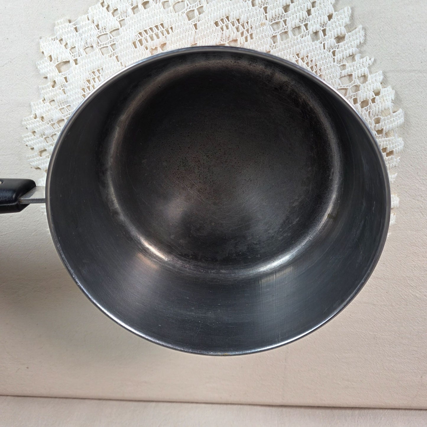 Vintage Revere Ware 2 Qt Copper Bottom Saucepan With Lid & Black Handle