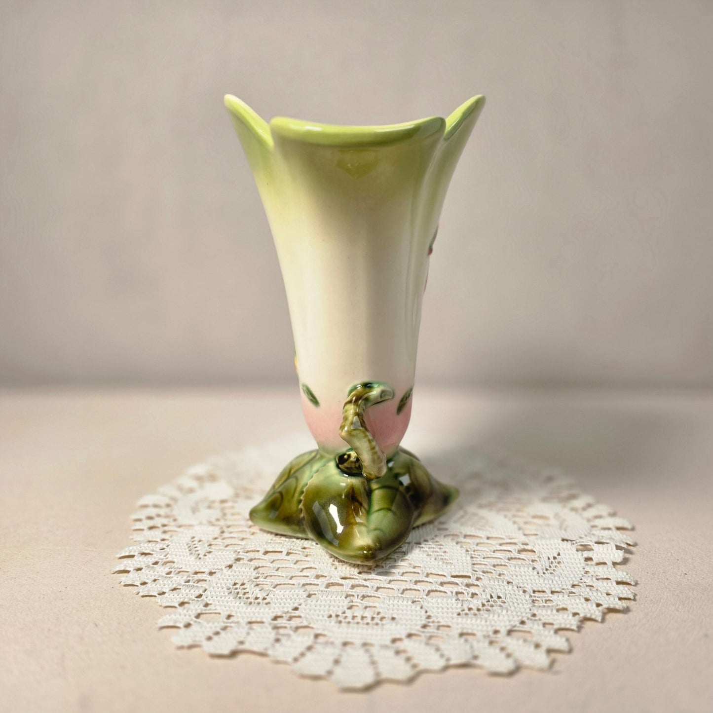 Vintage Hull Ceramic Floral Vase With Hand-Painted Pink Lily Design & Green Accents