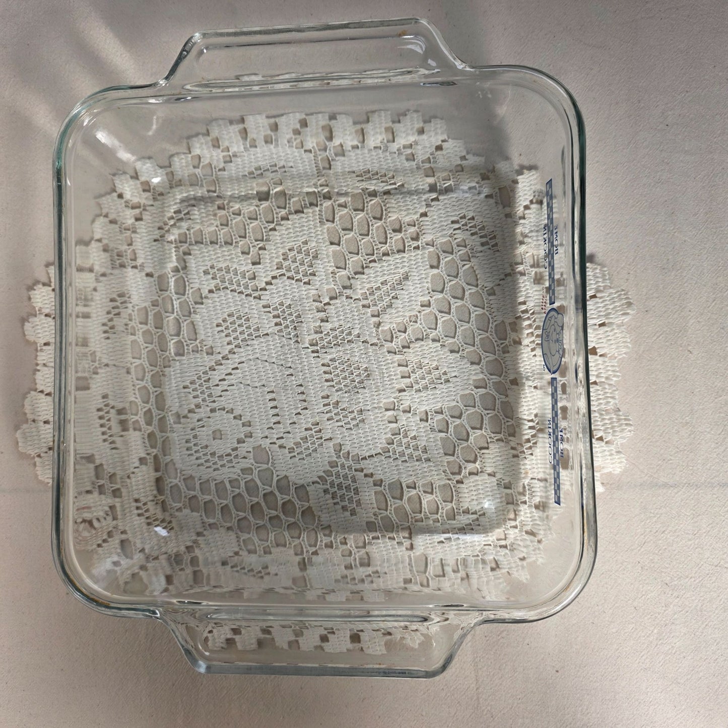 Vintage Anchor Hocking Pillsbury Doughboy 9"x9" Glass Square Baking Dish Ovenware