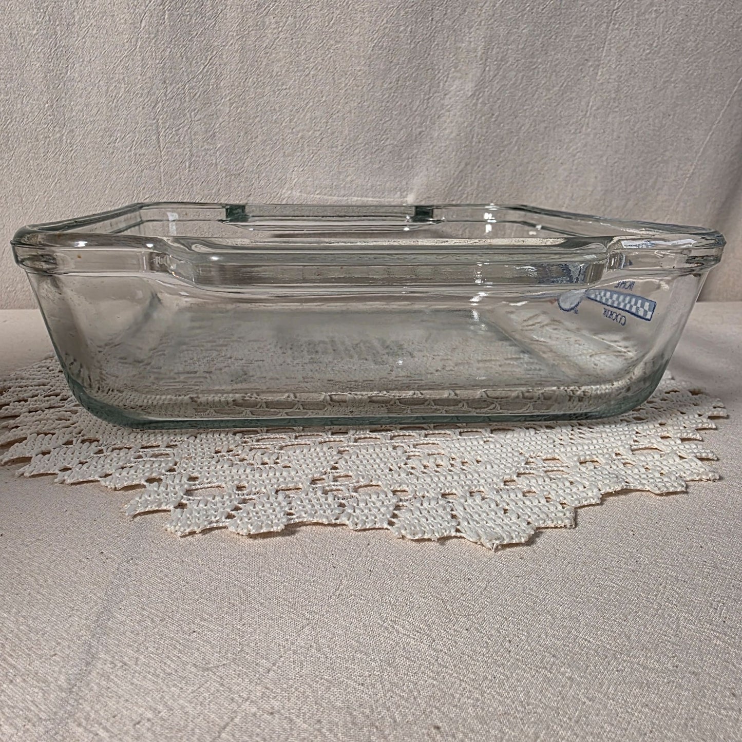 Vintage Anchor Hocking Pillsbury Doughboy 9"x9" Glass Square Baking Dish Ovenware