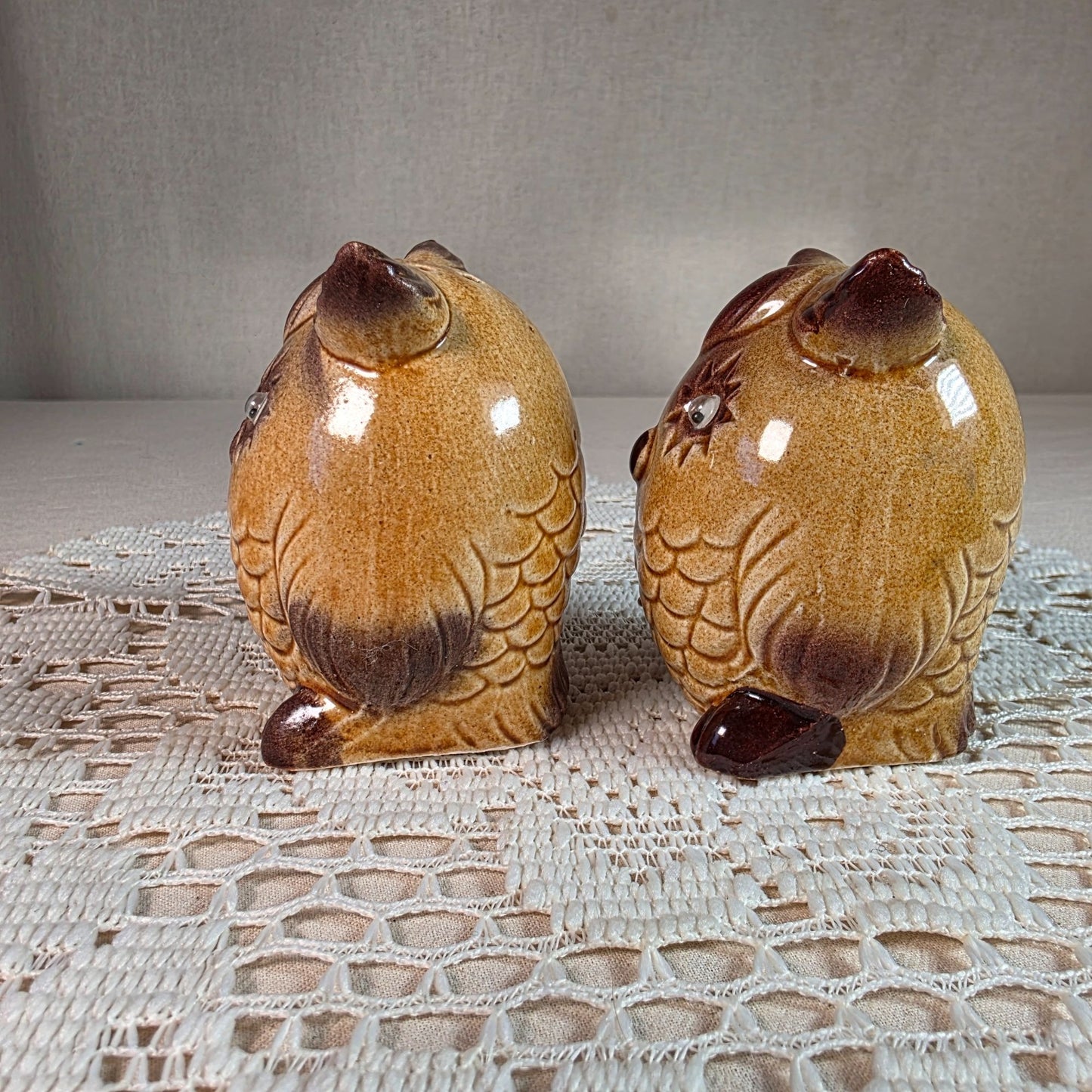 Vintage Ceramic Owl Salt & Pepper Shakers Japan Brown & Yellow With Googly Eyes