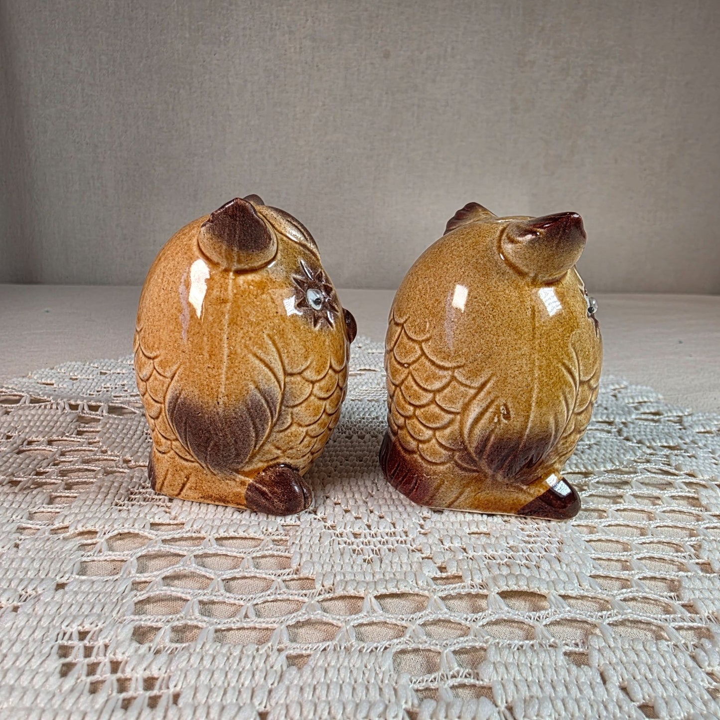 Vintage Ceramic Owl Salt & Pepper Shakers Japan Brown & Yellow With Googly Eyes