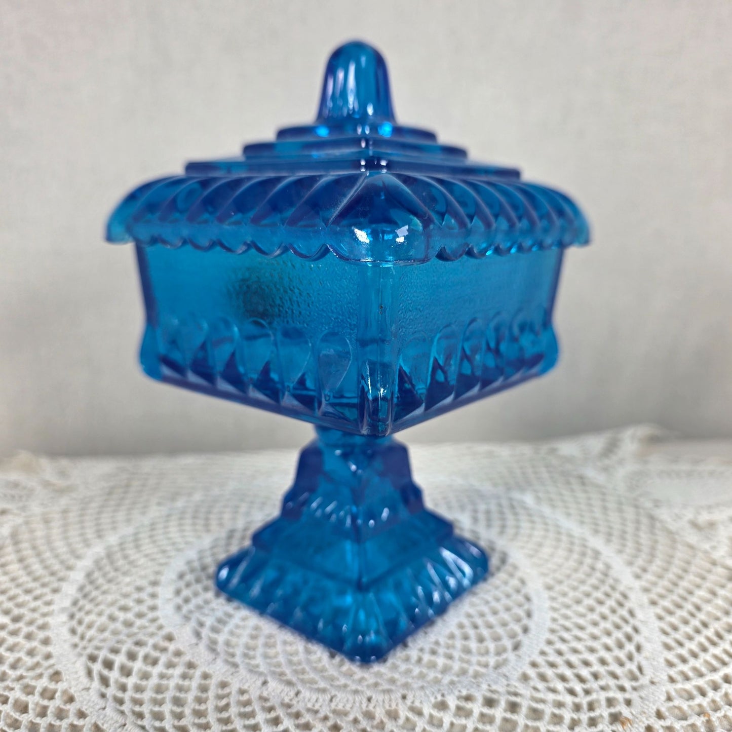 Vintage Jeannette Glass Blue Compote Candy Dish Pedestal Lidded Footed Bowl with Lid