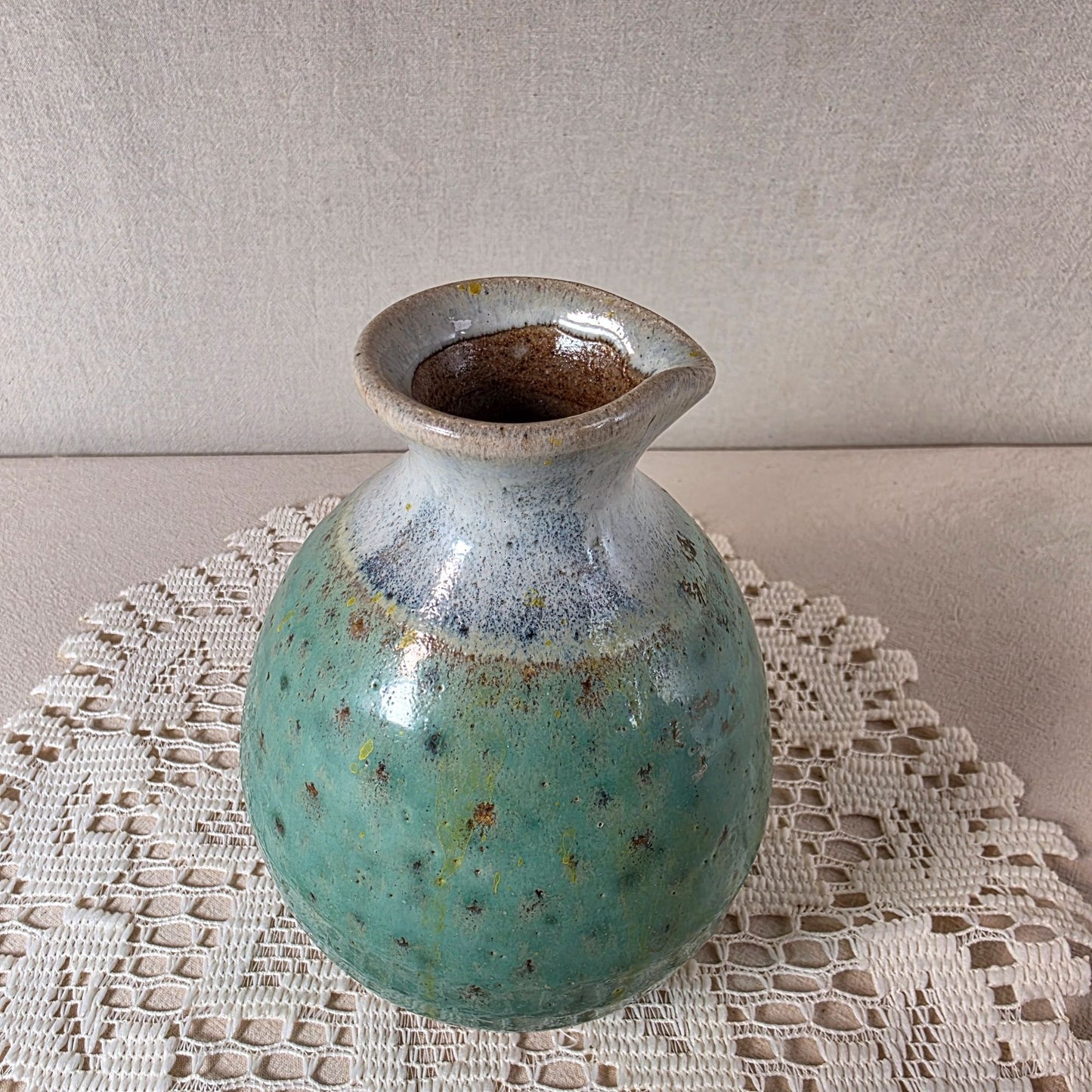 Vintage STC Japan Ceramic Vase With Speckled Green & White Glaze 6" Tall