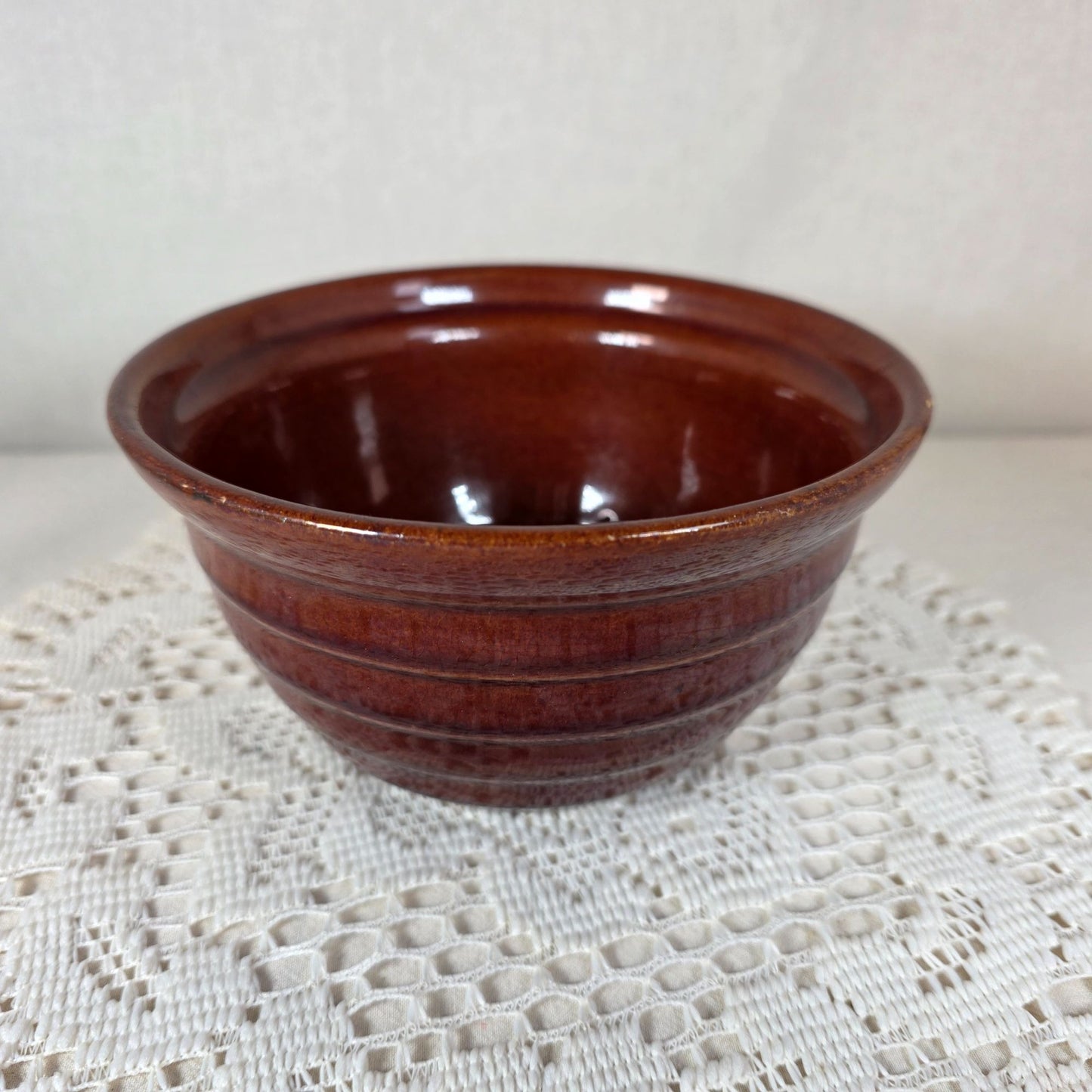 Vintage Brown Ribbed Mixing Bowl 6" Diameter 3 1/2" Tall Unmarked