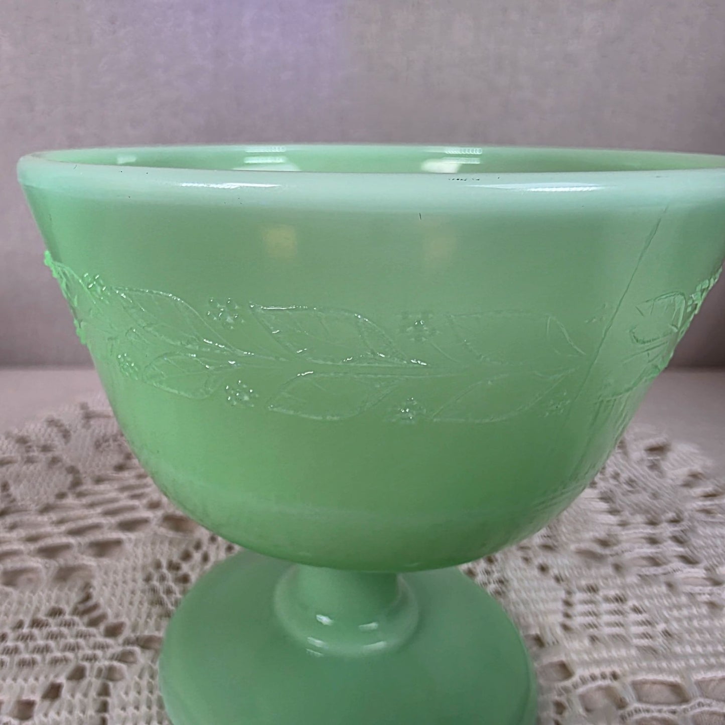 Vintage McKee Laurel Jadeite Sherbet Dish 3 3/4" Tall Embossed Leaf Pattern Glows Under UV Light